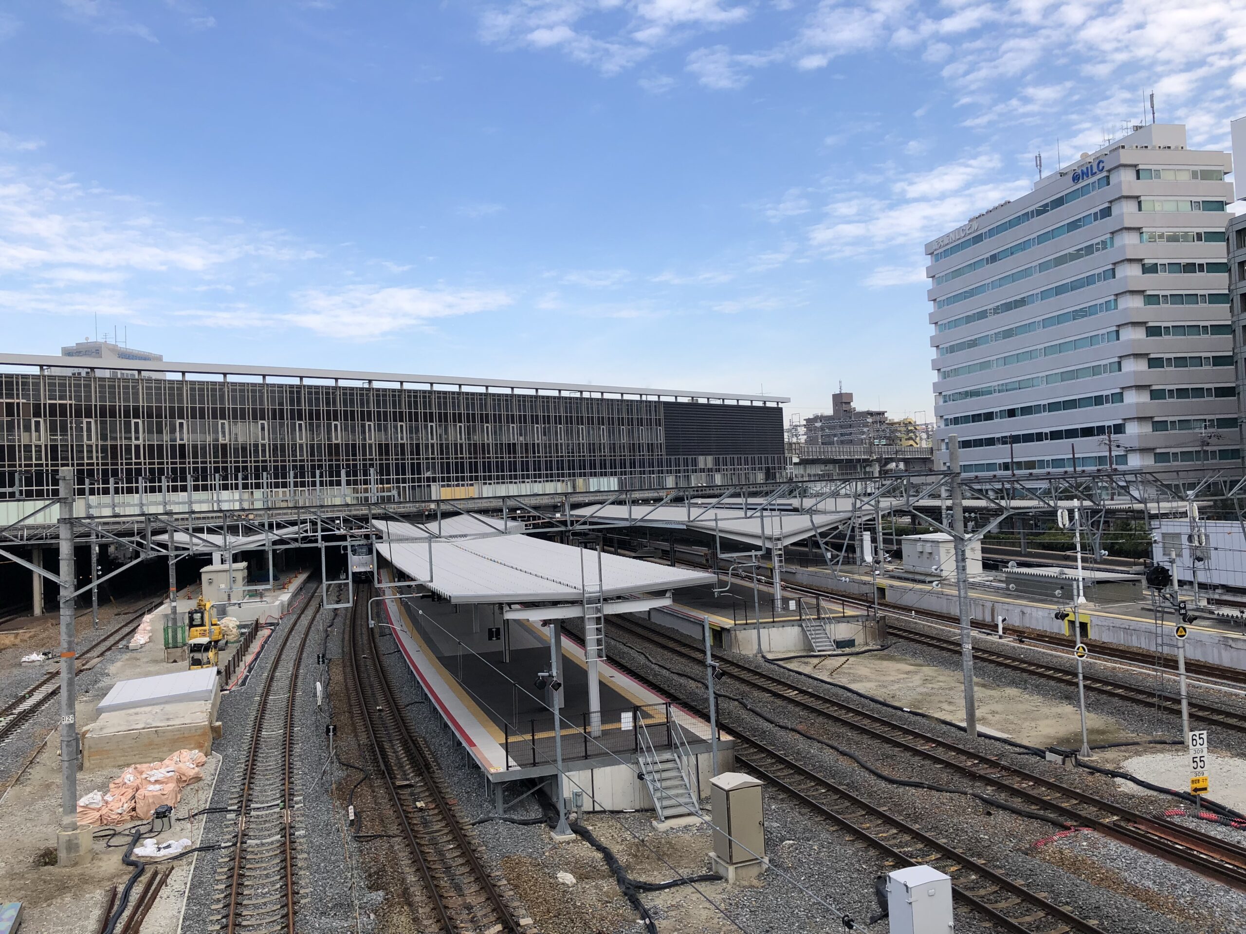 新大阪駅 by iPhone X