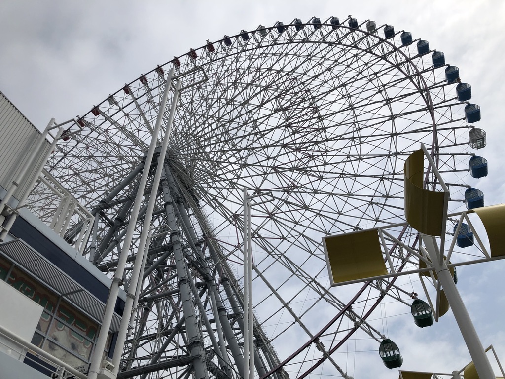 Ferris wheel