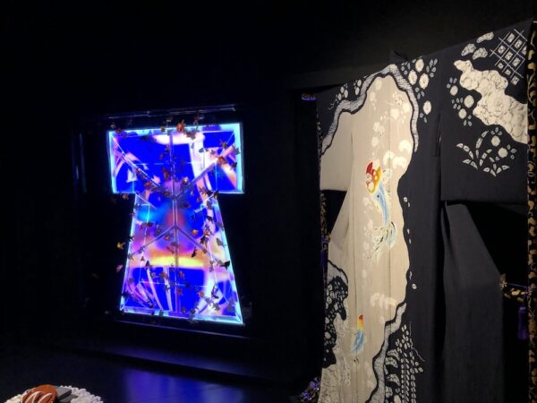 飛び立たない国際仕事ノート | 涼みたい方やいい写真が撮りたい方向けにART AQUARIUM展 大阪 飛び立たない国際仕事ノート | 涼みたい方やいい写真が撮りたい方向けにART AQUARIUM展 大阪