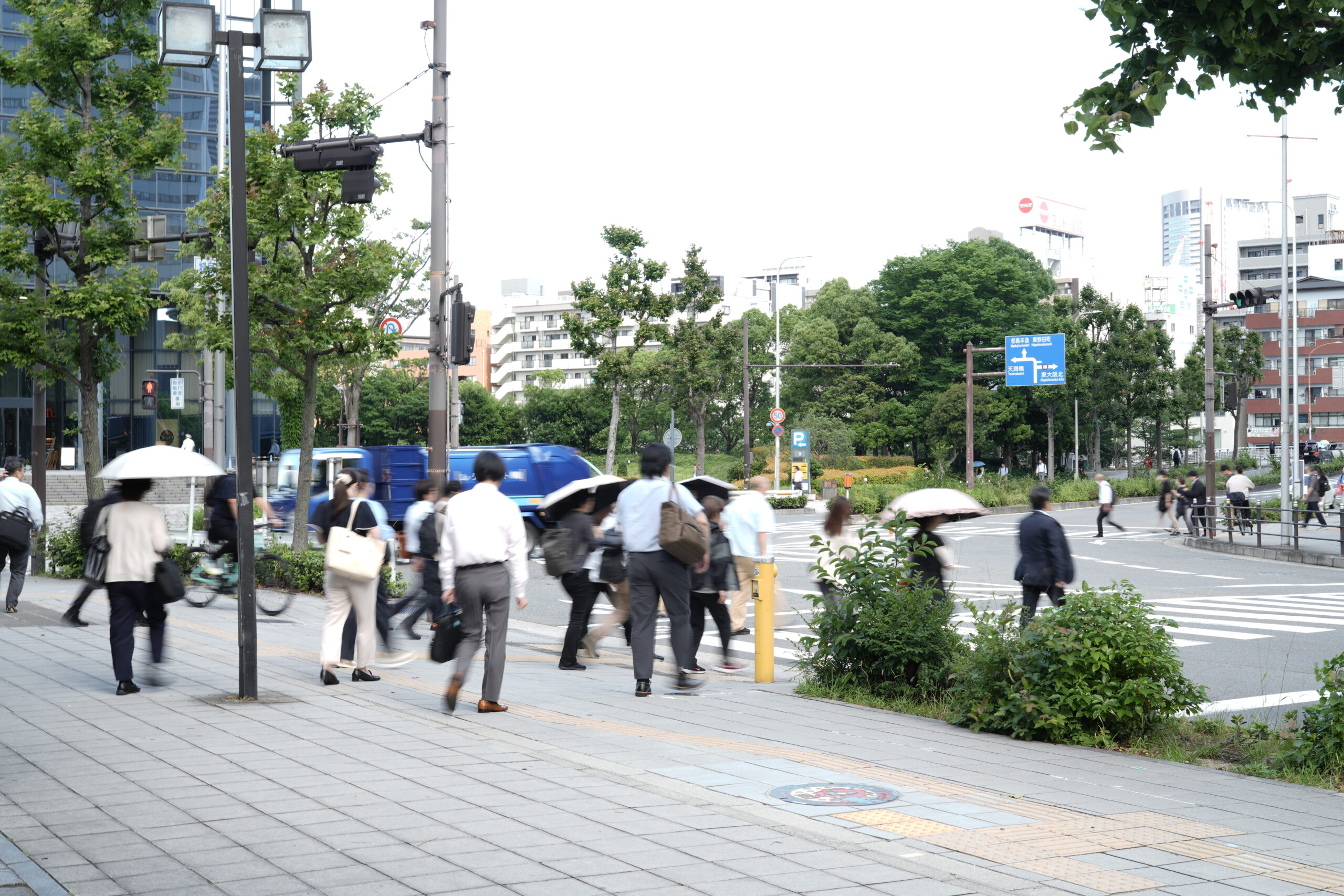 飛び立たない国際仕事ノート | 名前のない違和感に、名前をつける 街の様子と時間感覚